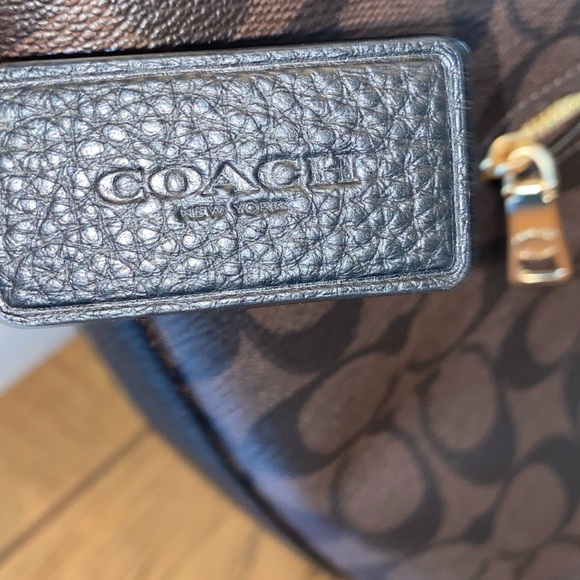 Coach Signature Tote and Wallet Set - Black and Brown - Picture 4 of 9
